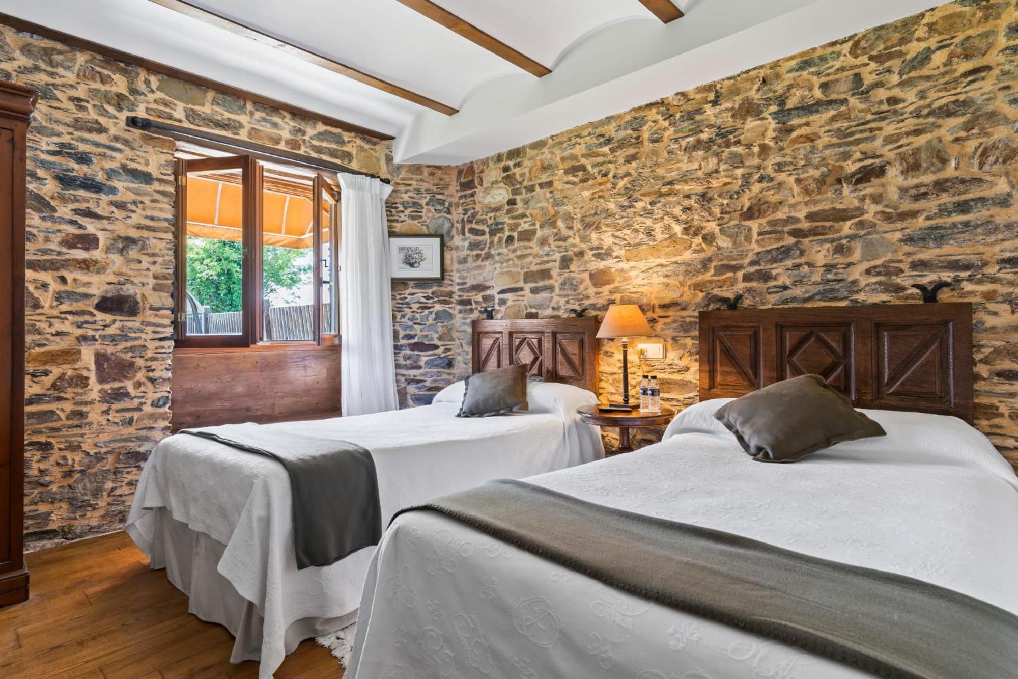 Bed and Breakfast Casa Peleyon Кастрополь Екстер'єр фото