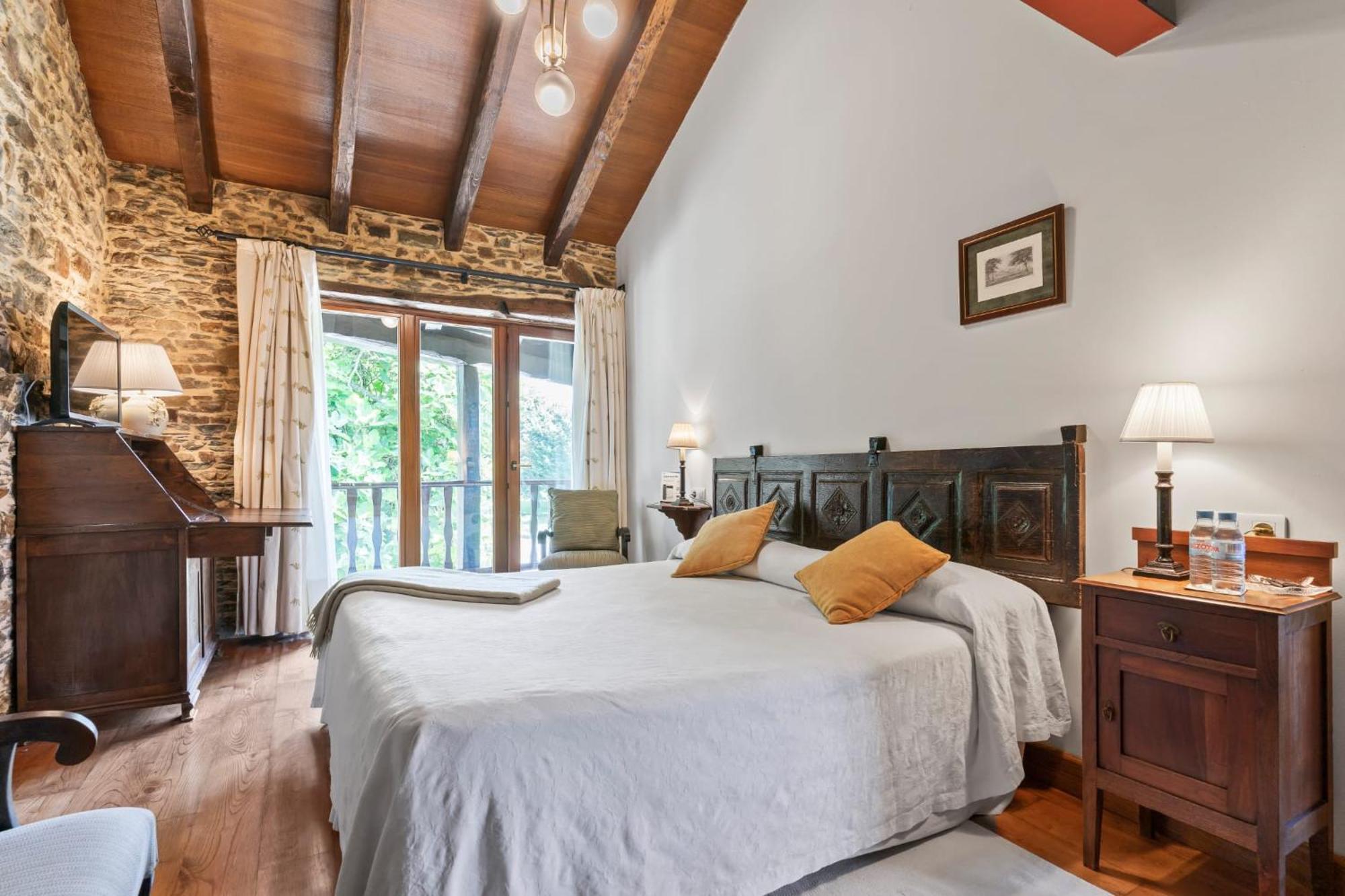 Bed and Breakfast Casa Peleyon Кастрополь Екстер'єр фото
