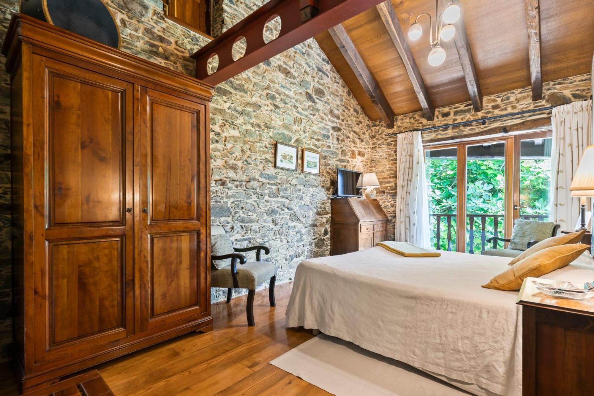 Bed and Breakfast Casa Peleyon Кастрополь Екстер'єр фото