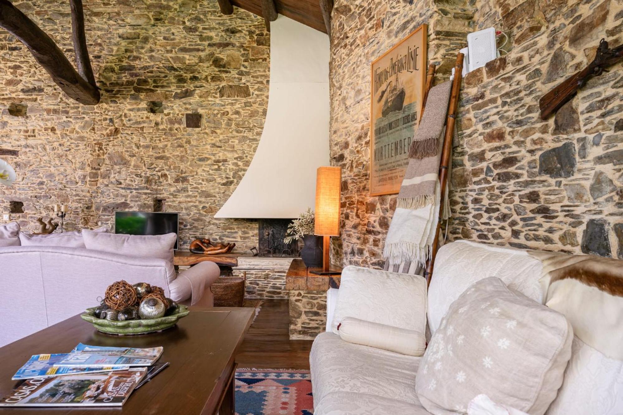 Bed and Breakfast Casa Peleyon Кастрополь Екстер'єр фото