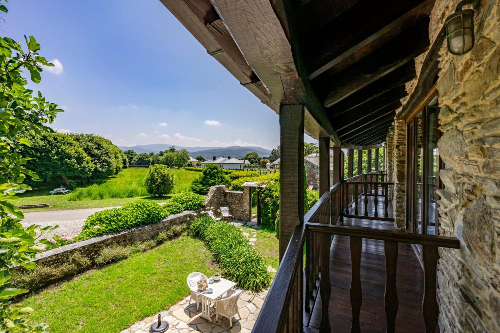 Bed and Breakfast Casa Peleyon Кастрополь Екстер'єр фото