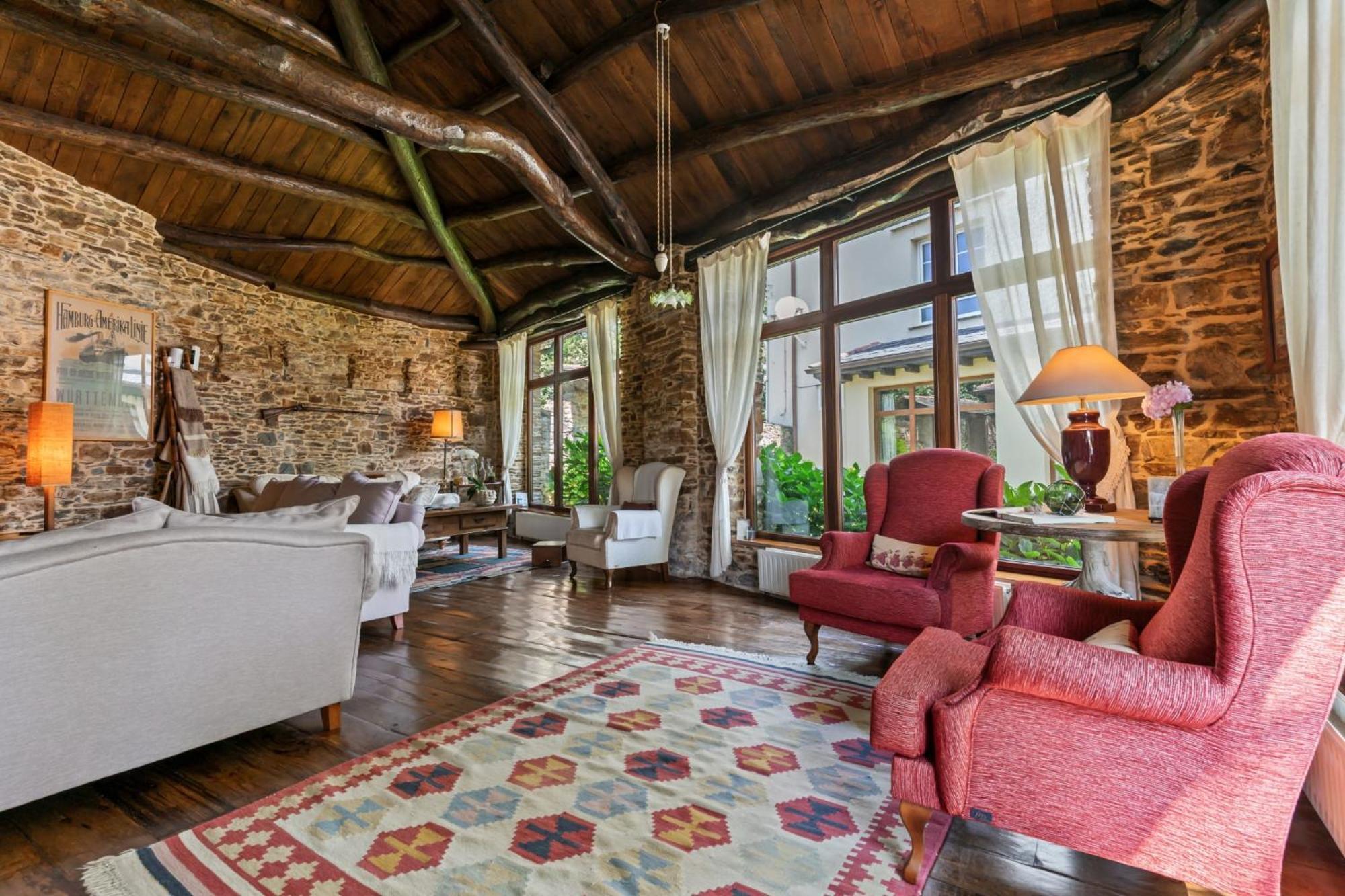 Bed and Breakfast Casa Peleyon Кастрополь Екстер'єр фото