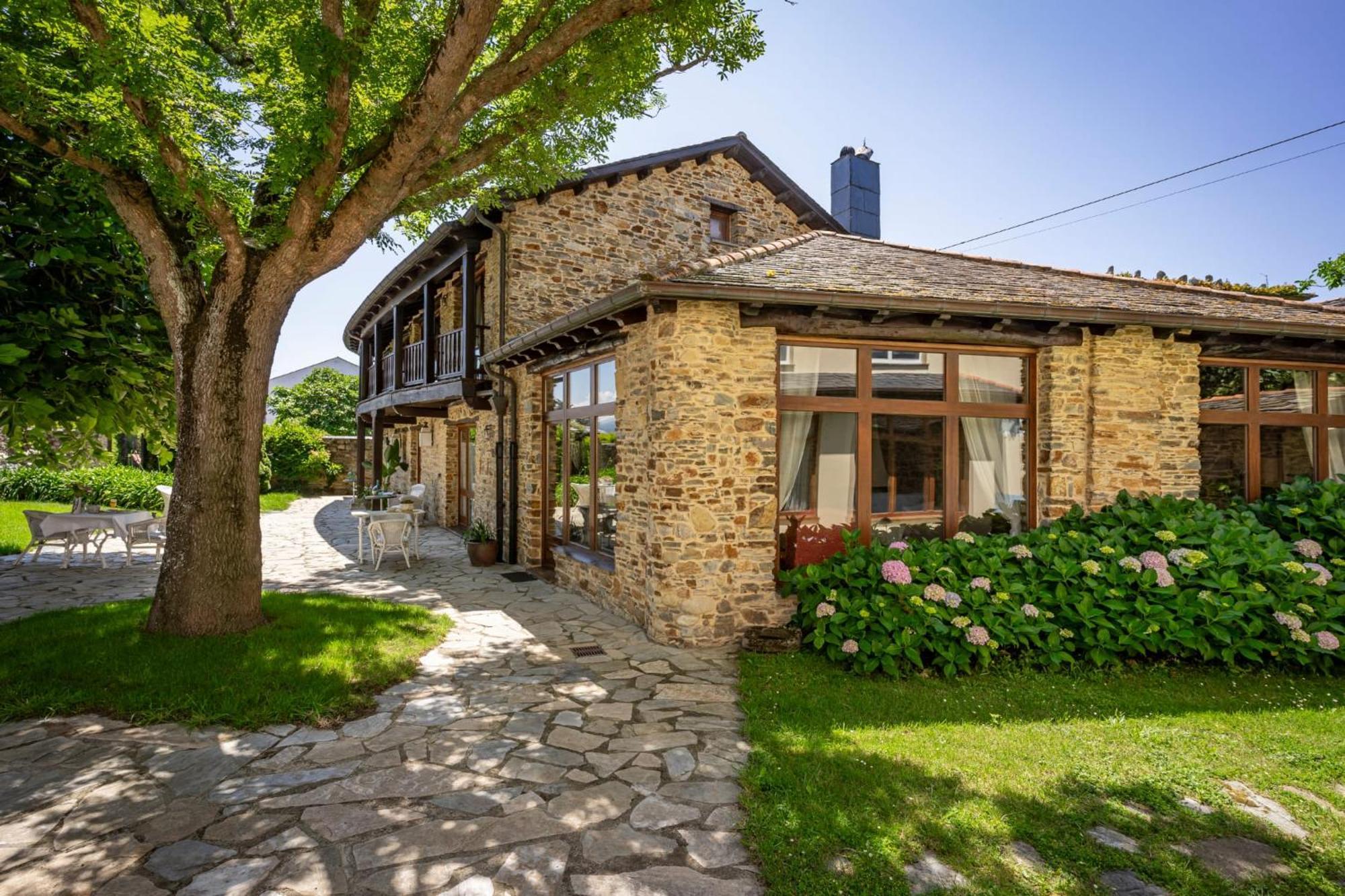 Bed and Breakfast Casa Peleyon Кастрополь Екстер'єр фото